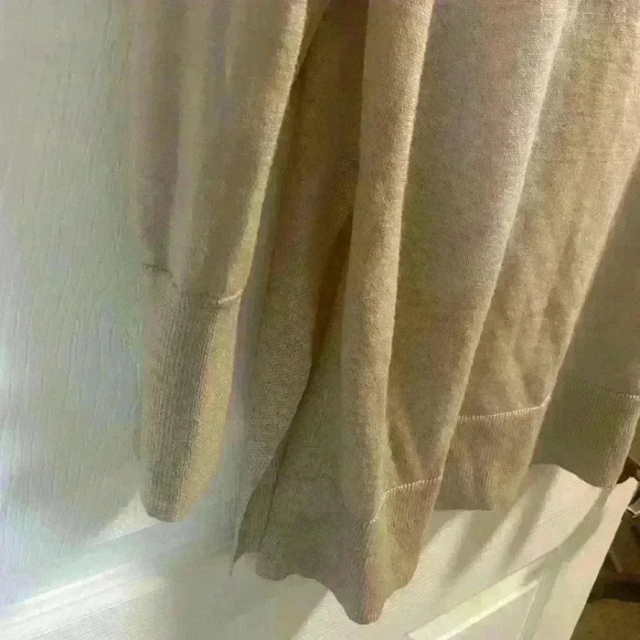 UNIQLO Cream Mock Neck Sweater XS - Picture 4 of 8